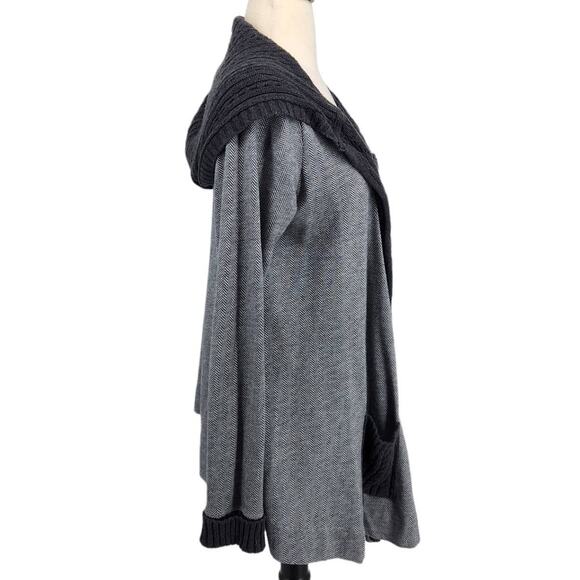 Vanessa Virginia Mixed Herringbone Cardigan - Picture 6 of 7